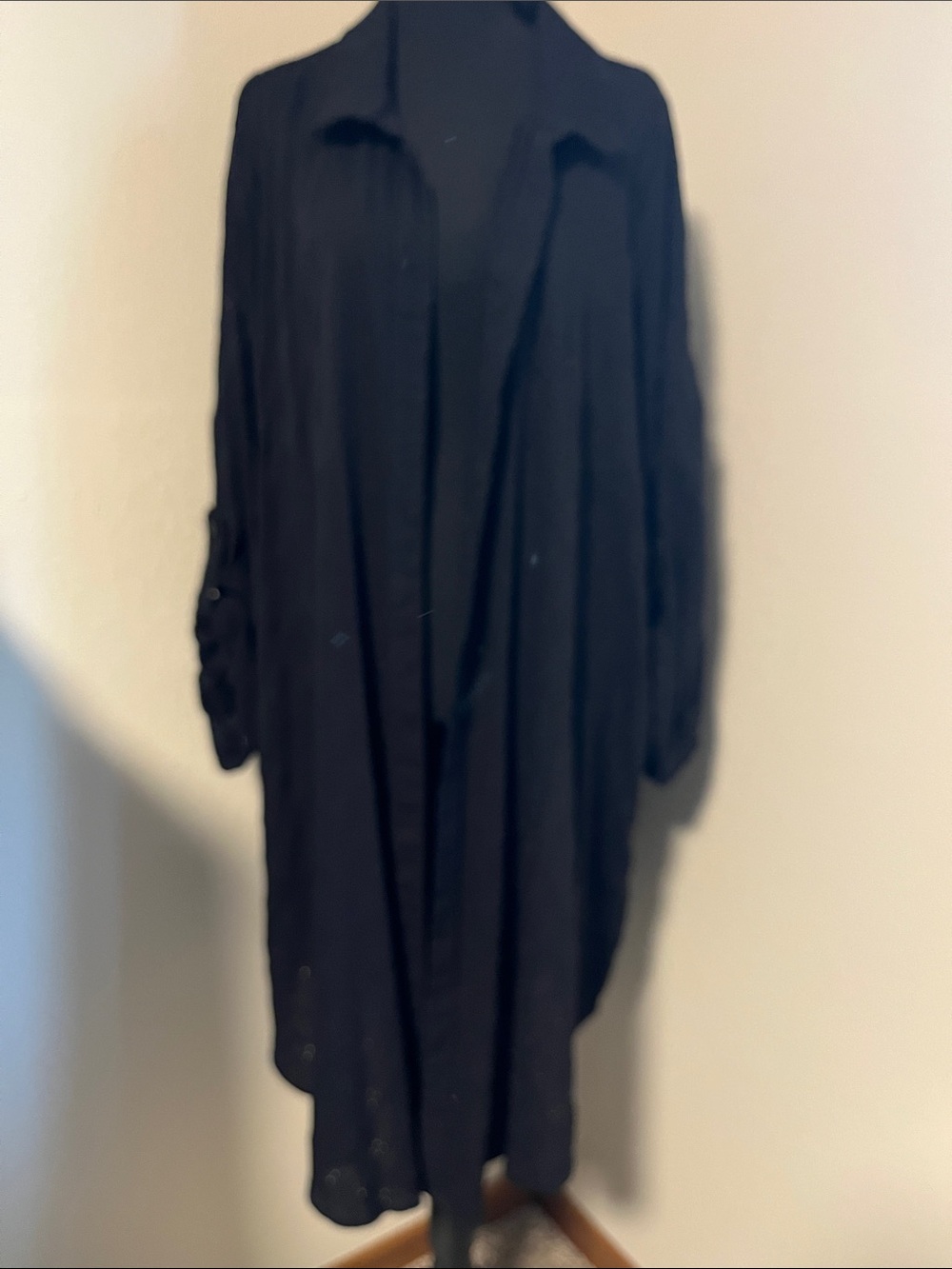 NWT torrid Deep Black Eyelet Oversized Kimono-Size 4